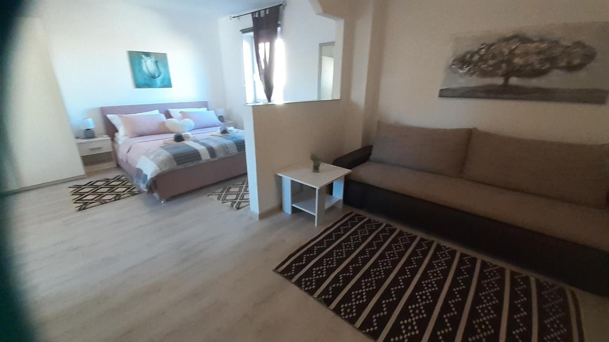 Apartmani G&M 比比涅 外观 照片